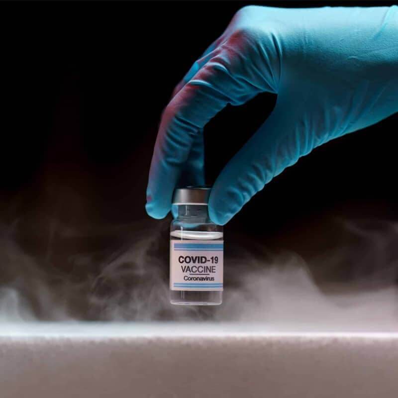 Shipping vaccines and biological medicines chilled
